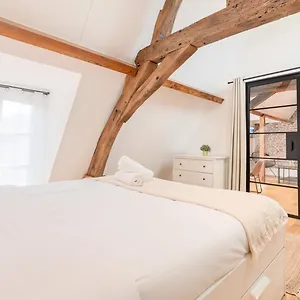  Appartement Old - Lovely Typical Apartment!